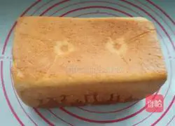 Illustration of how to make butter toast 11