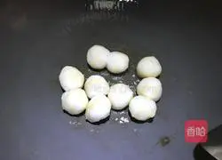 Illustration of how to make curry fish eggs 4