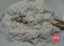 Illustration of how to make a donkey roll in a microwave oven 3