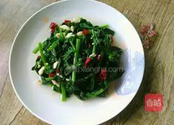 Illustration of how to make cold Andrographis paniculata 8