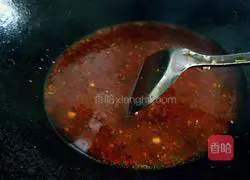 Illustration of how to make carp with black bean sauce 8