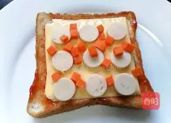 Toast Bacon Pizza Recipe Illustration 8