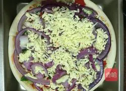 Illustration of how to make lazy pizza 8