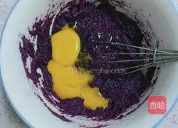 Black rice hot noodle cake Practice illustration 5