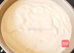 Illustration of how to make orange chiffon cake 15