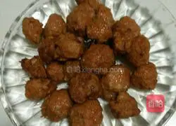 Illustration of how to make carrot balls 4