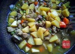 Illustration of how to make curry pork rice bowl 11