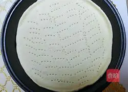 Illustration of how to make ham pizza (including crust) 7