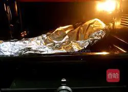 Illustration of roasted leg of lamb 5