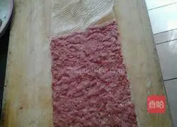 Illustration of how to make loose meat 2