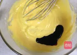 Red Velvet Cream Cake Roll Recipe Illustration 5