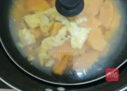 Illustration of how to make papaya and braised eggs 7