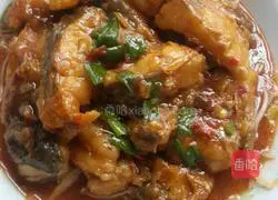 Illustration of how to make spicy fish cubes 9