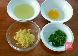 Illustration of how to make pearl meatballs 3