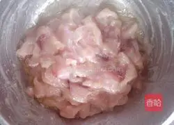 Illustration of how to make braised fish fillets 3