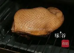 Illustration of how to make crispy roast duck 5