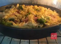 Home Pizza Recipe Illustration 8