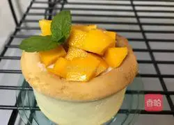 Mango Yoghurt Burger Cake Illustration 10