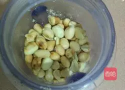 Illustration of how to make peanut and sesame sugar buns 3