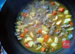 Illustration of how to make curry pork rice bowl 10