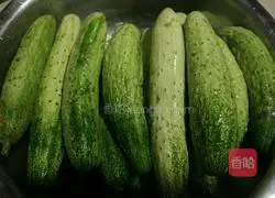 Illustration of how to make kimchi and cucumber 1
