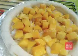 Banana Mango Pizza Recipe Illustration 4