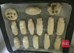 Chinese Good Recipes ~ Illustration of How to Make Oven Hot Dog Buns 7