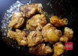 Illustration of how to make chestnut braised chicken 5