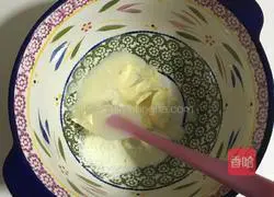 Illustration of how to make condensed milk thin biscuits 2