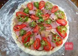 Illustration of how to make Hawaiian pizza 18