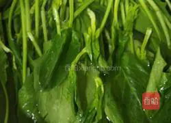 Illustration of how to make nut spinach with sesame sauce 1