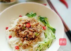Illustration of making braised yellow mushroom noodles 20
