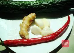 Oil Illustration of how to splash cucumber 1