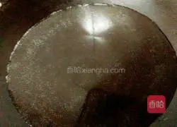 Illustration of how to make cold jellyfish and preserved eggs 2