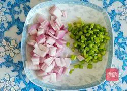 Illustration of how to make bacon pasta 3