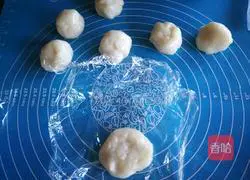 Coconut Snow Skin Mooncake (Mung Bean Custard Filling) Recipe Illustration 12