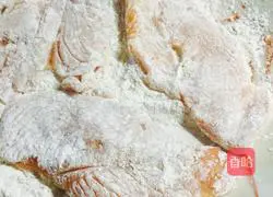 French Chicken Burger Recipe Illustration 4