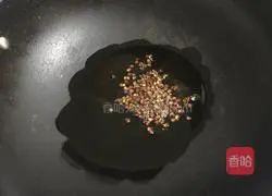 Illustration of how to make beef noodles 9