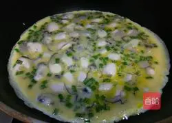 Oyster Omelette Illustration of how to do it 5