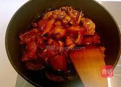 Illustration of how to make rock sugar elbows 17