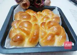 Illustration of how to make old bread 14