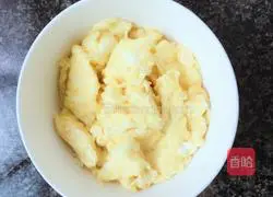 Illustration of home-style braised sesame seeds 5