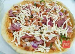 Illustration of how to make bacon chicken pizza 8