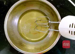 Blueberry Cake Roll Recipe Illustration 7