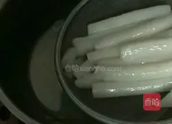 Illustration of how to make cheese and spicy stir-fried kimchi rice cake 5