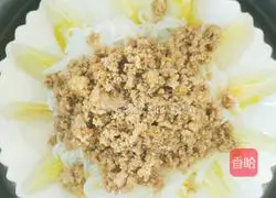 Illustration of how to make minced meat, vermicelli and baby vegetables 9