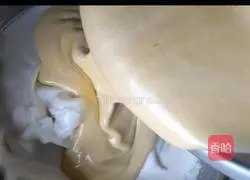 Illustration of how to make rice cooker cake 9