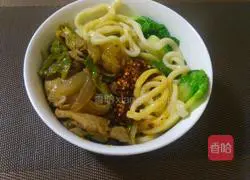 Illustration of how to make tenderloin with onions and green peppers mixed with slivers 15