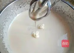 Illustration of how to make mini pig mold cake 4