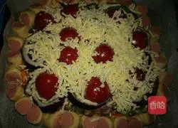 Sausage Pizza Recipe Illustration 10